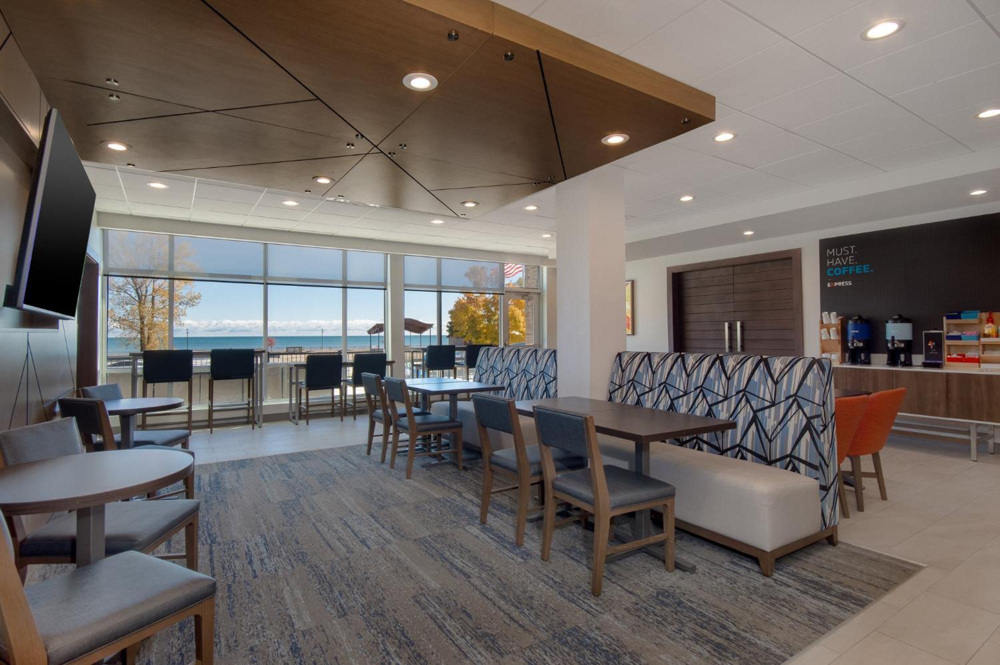 Holiday Inn Express & Suites Oscoda By Ihg 외부 사진